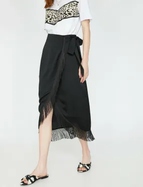 11873 Black Tassel Detailed Midi Skirt