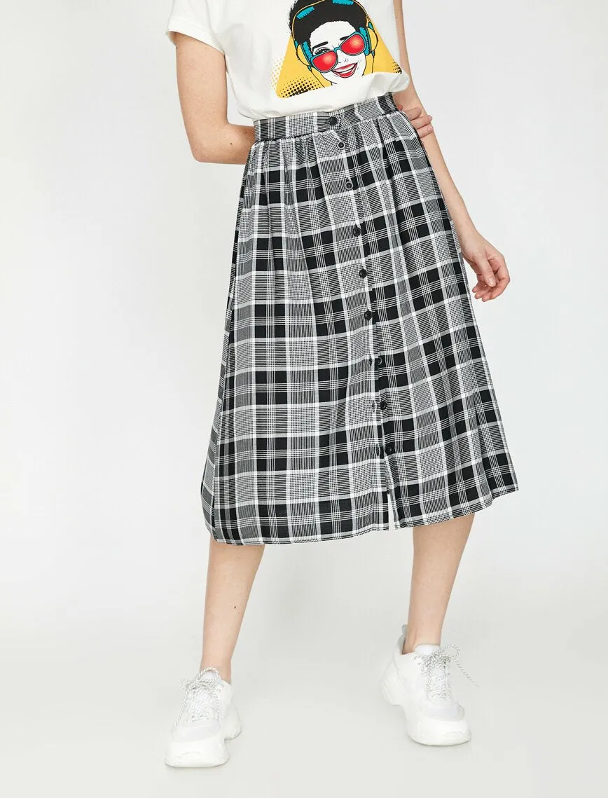 11876 Black Check Midi Skirt