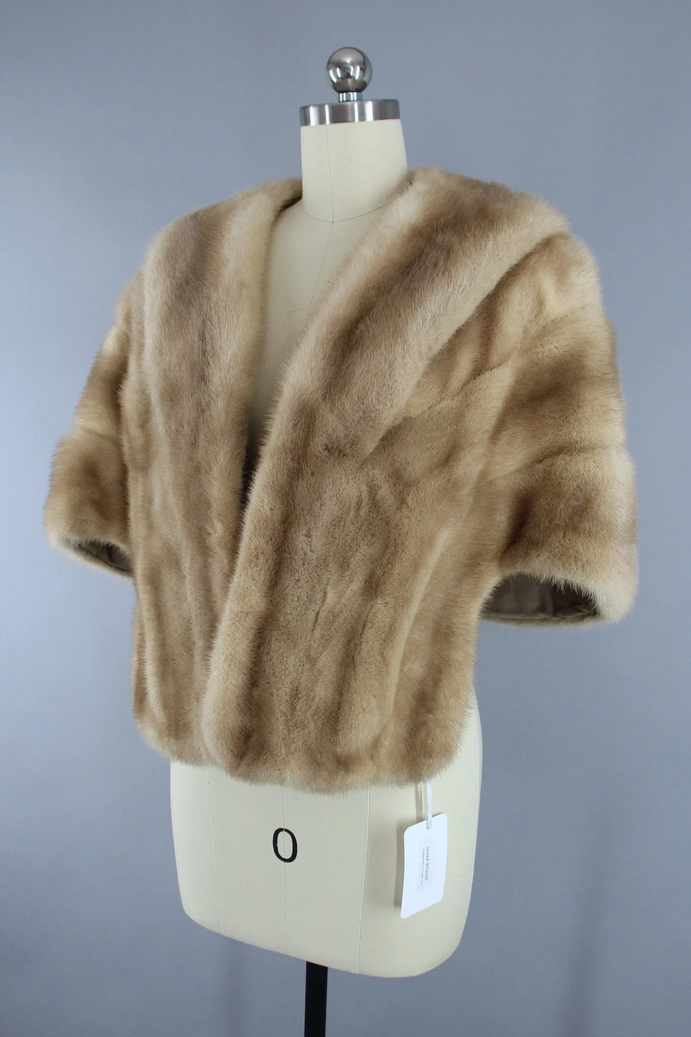 1940s Vintage Tan Fur Stole Wrap Cape