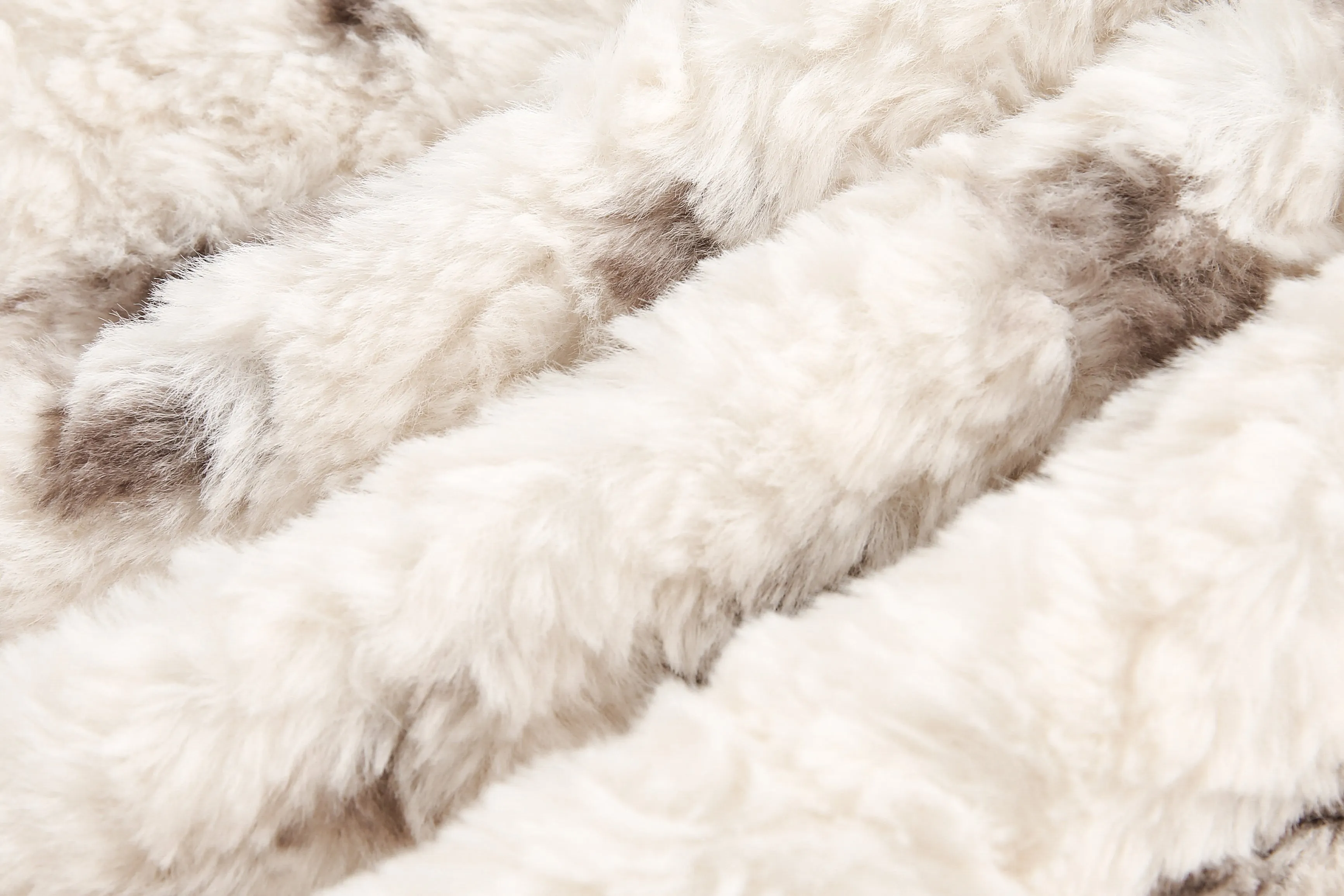 Arctic Dream | Beige Oversized Fleece Puffer