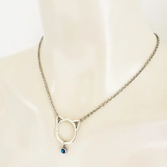 Day Collar ~ Stainless Steel Kitten Necklace with Gemstone. BDSM, Discreet