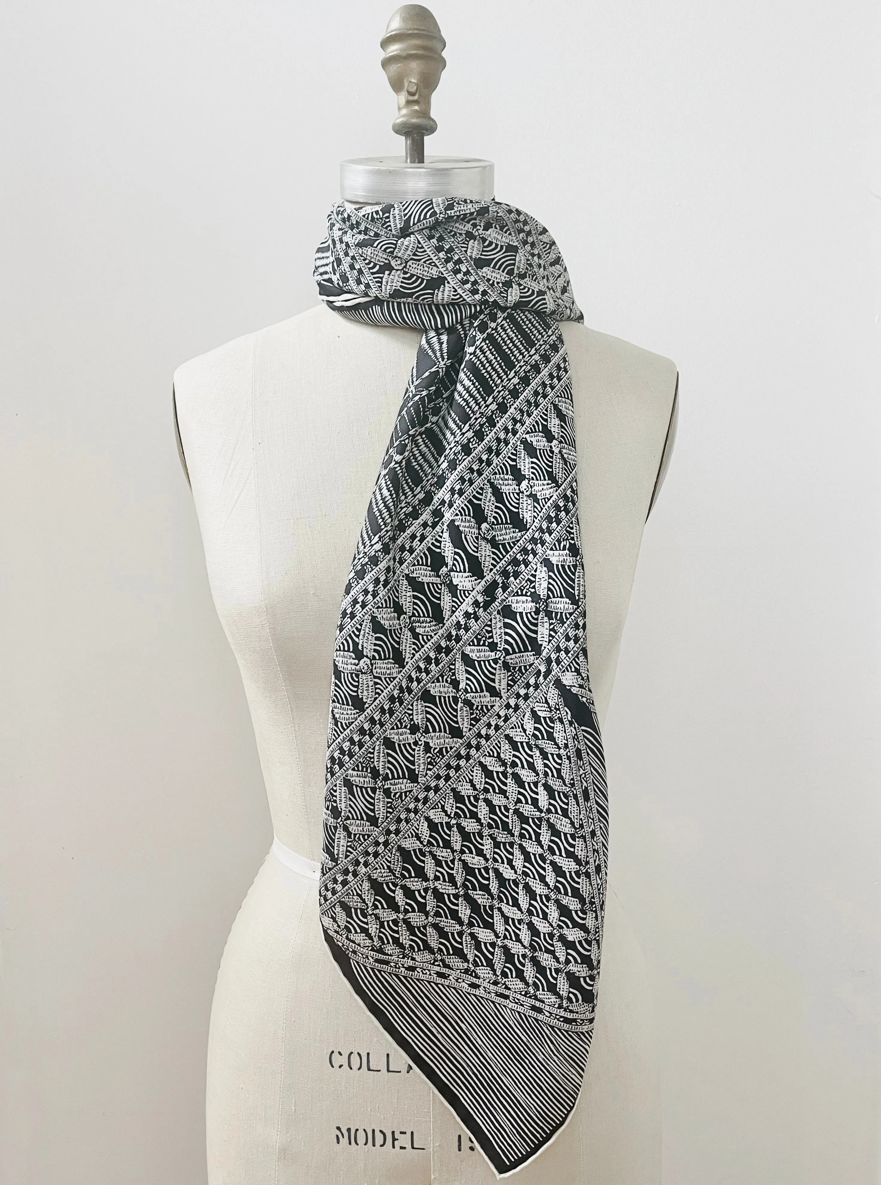 Elwyn New York Needlework Scarf