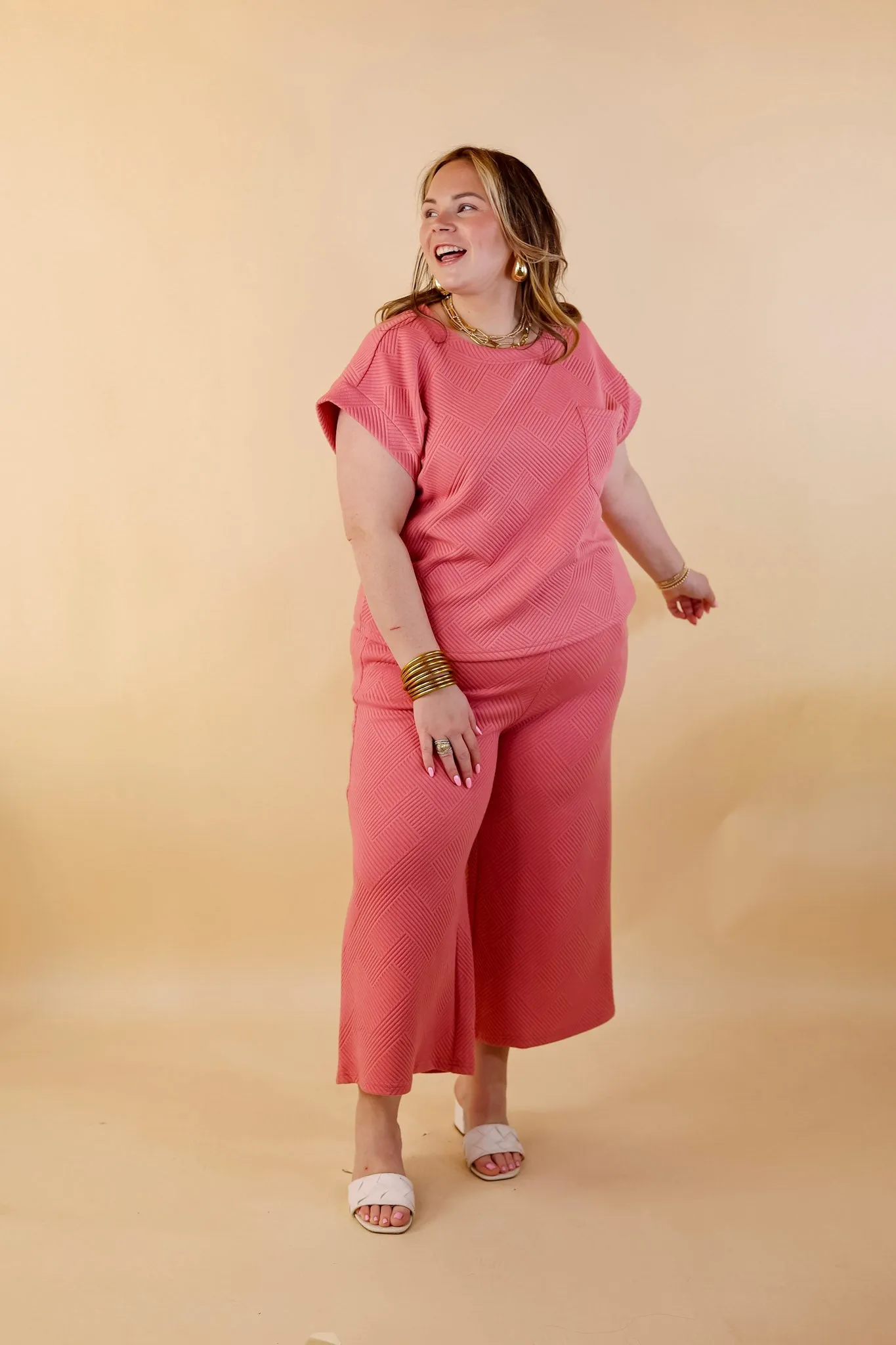 Glamour on the Go Textured Wide Leg Pant in Coral