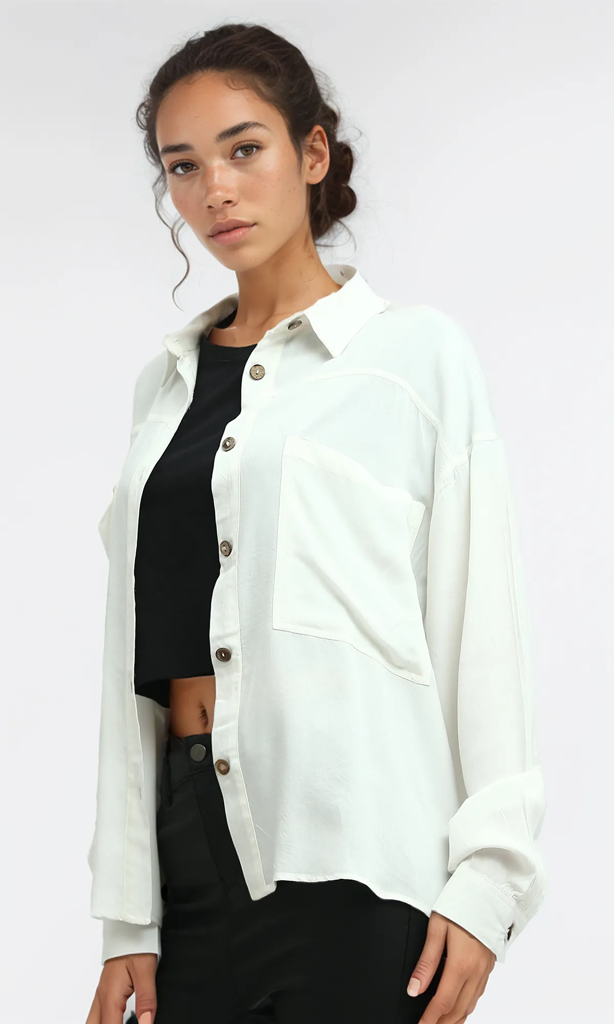 O193260 Long Sleeves Solid White Shirt With Side Pockets