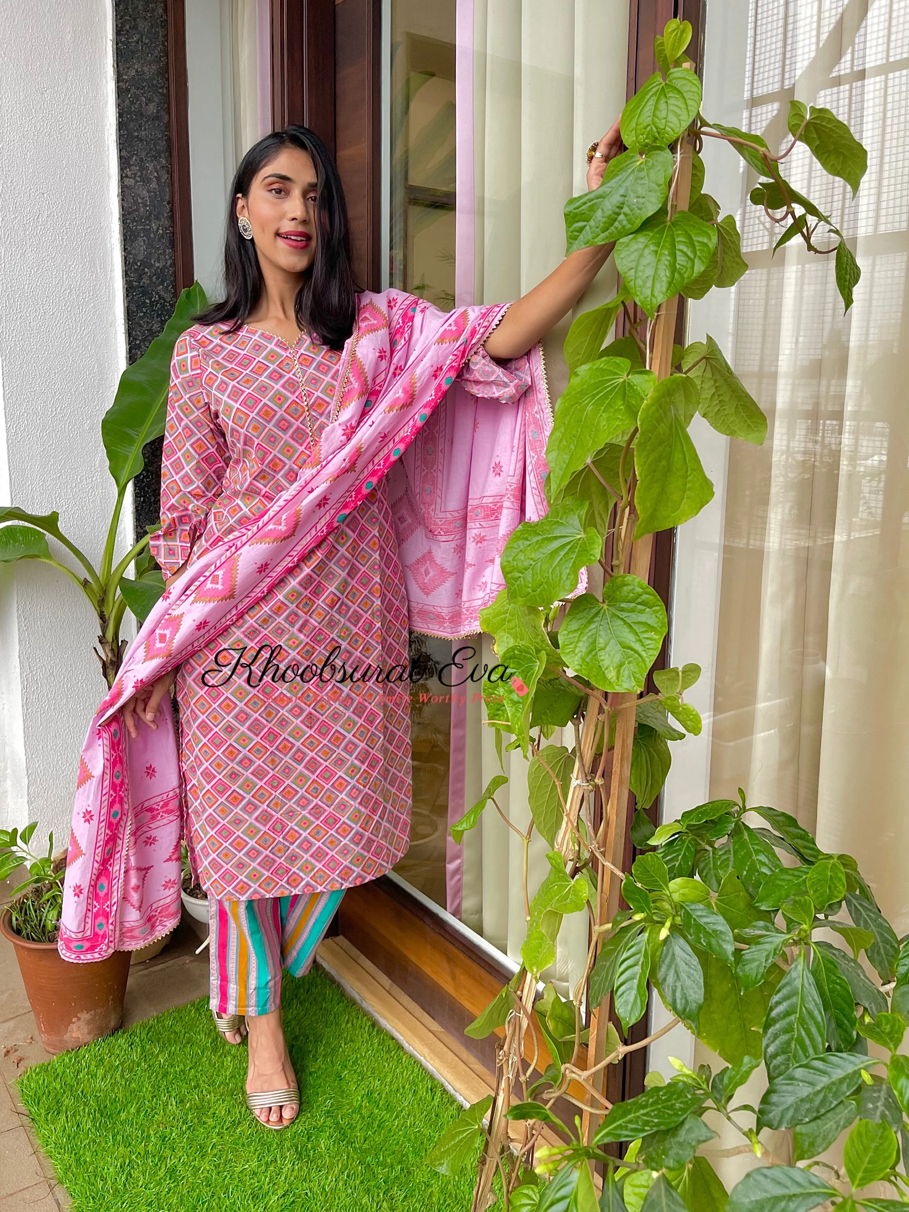 Pink Gota Cotton Printed Kurta Suit (Set Of 3)