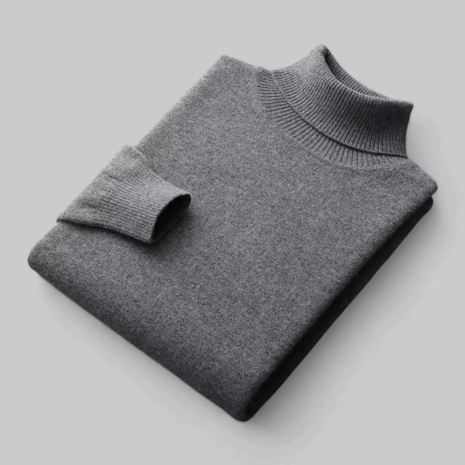 Premium Men's Wool Turtleneck Sweater with Soft Texture and Elegant Look