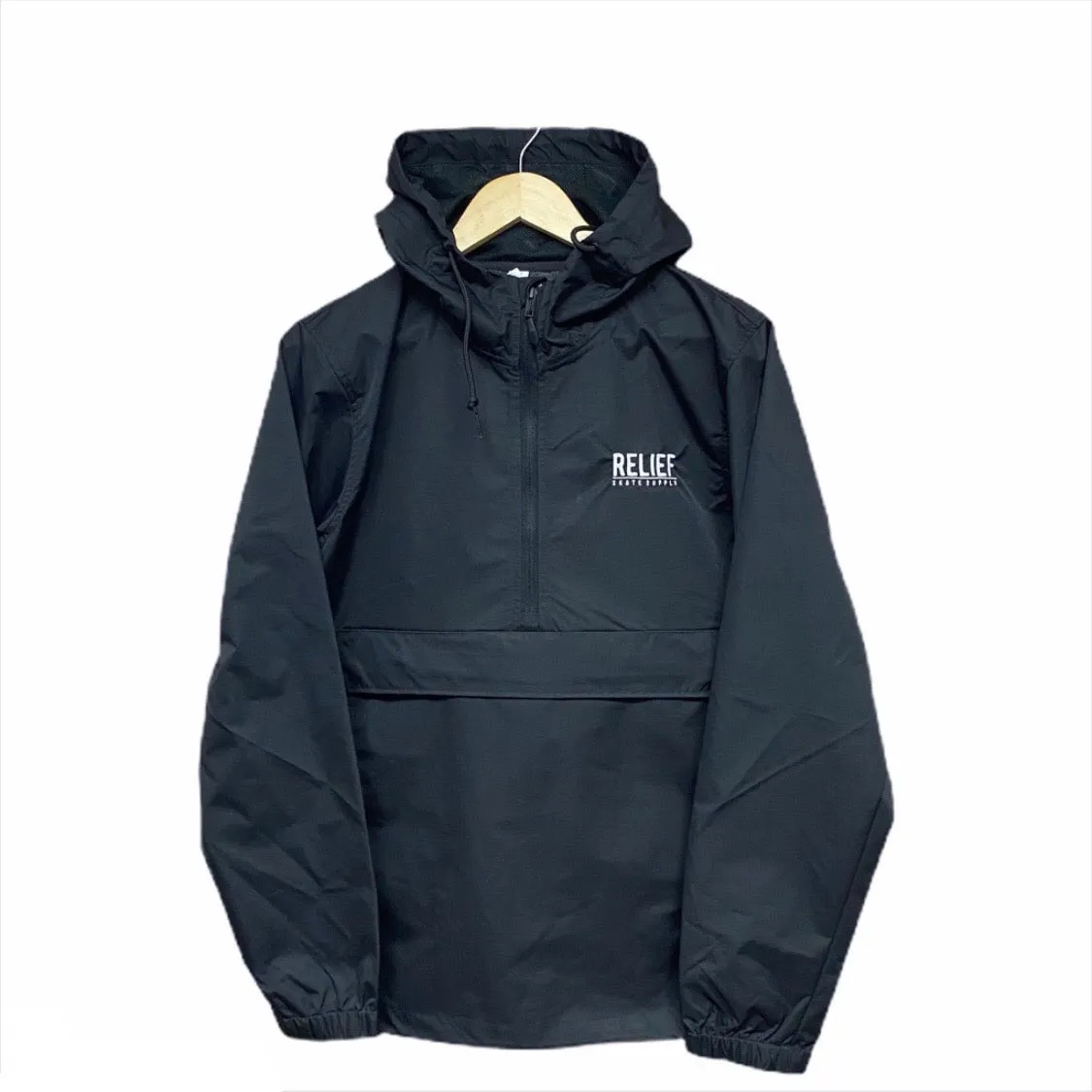 RELIEF ANORAK RAIN JACKET BLACK