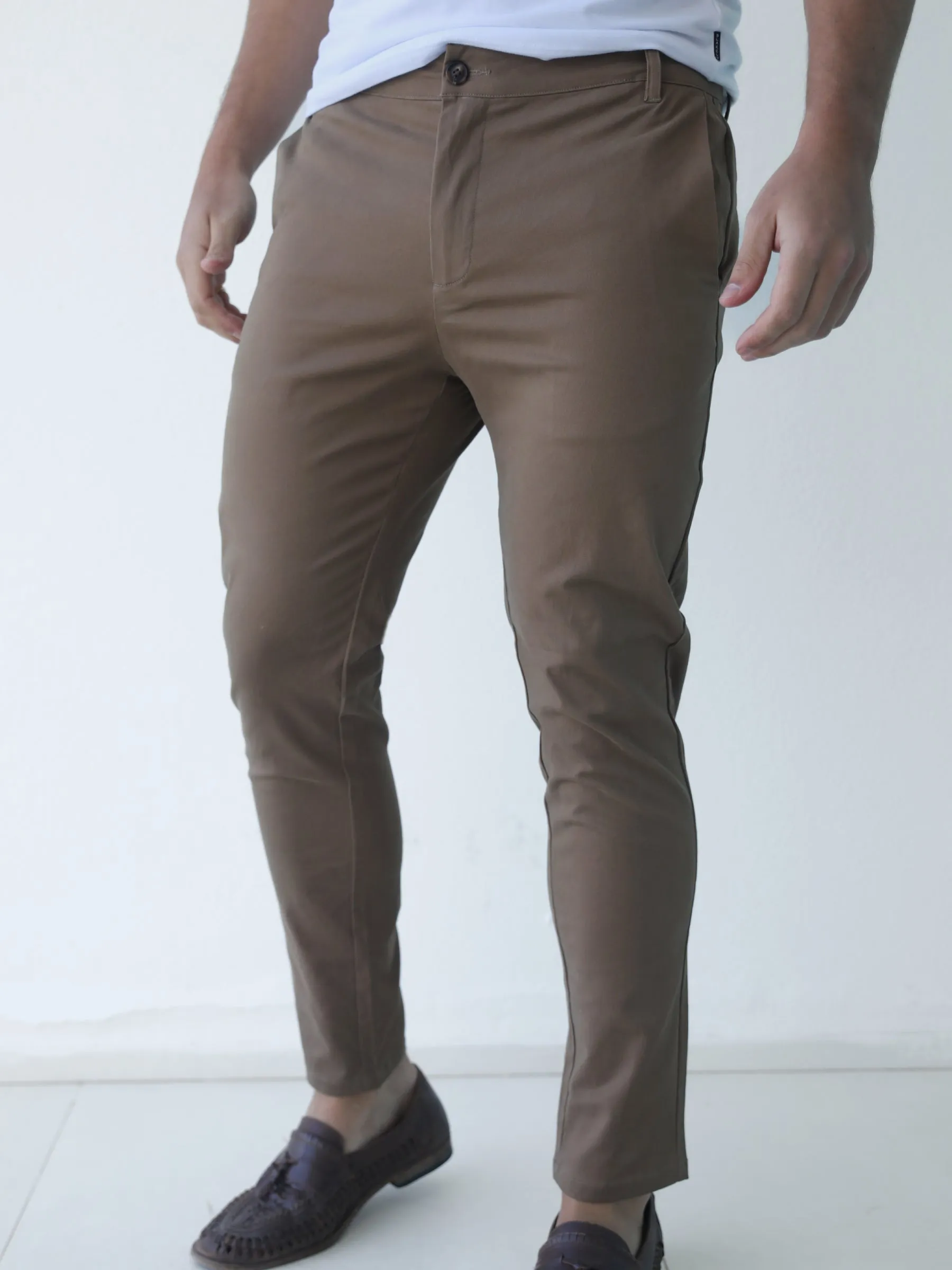 Sloane Slim Fit Tailored Chinos - Brown