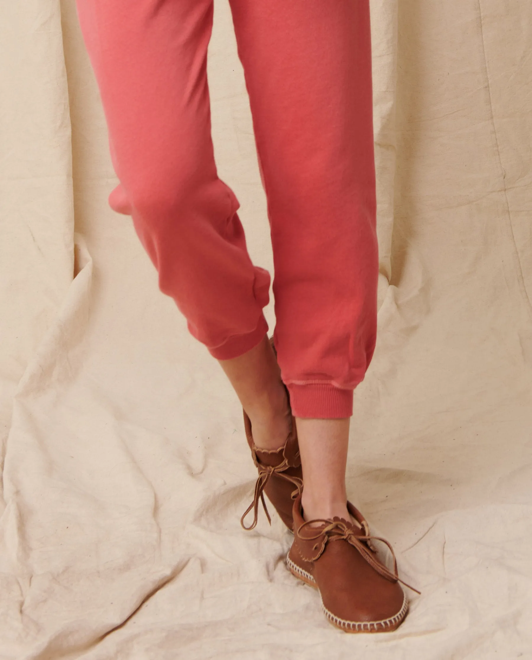 The Cropped Sweatpant. Solid -- Coral