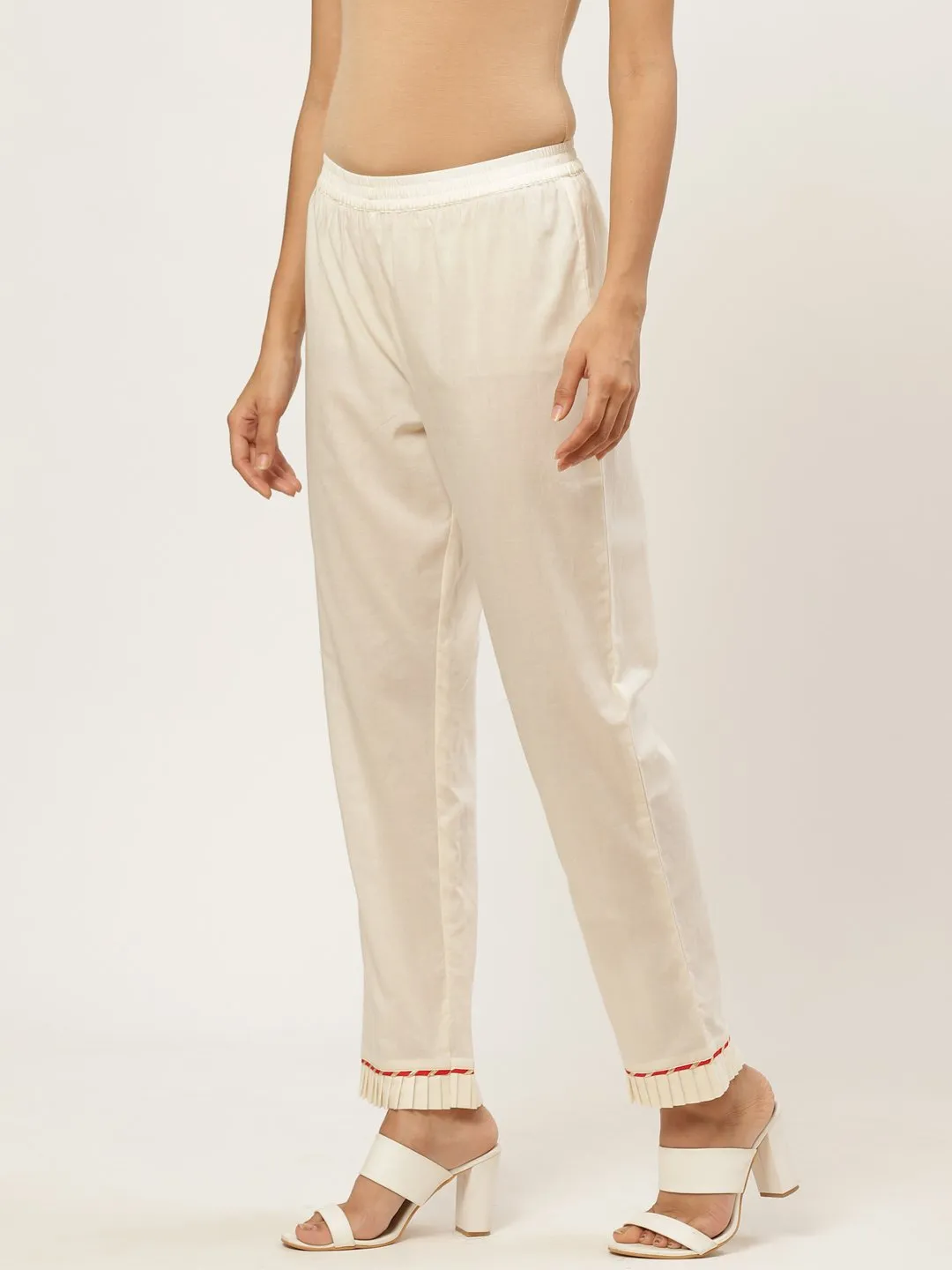 Women Off White Solid Trouser