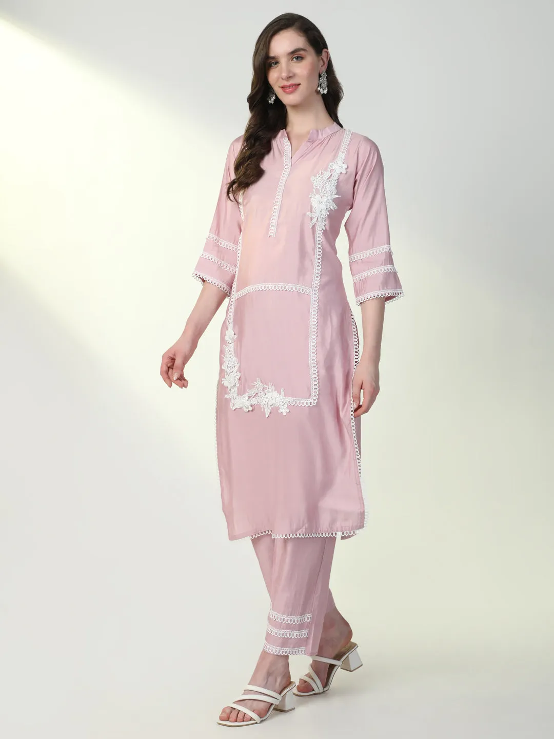 Women Pink Solid Kurta Set with Dupatta